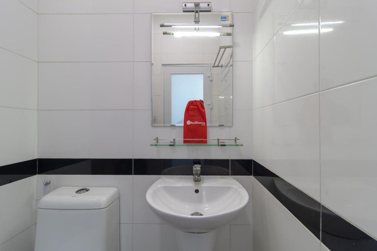 RedDoorz near Tan Huong Market Ho Chi Minh Zewnętrze zdjęcie