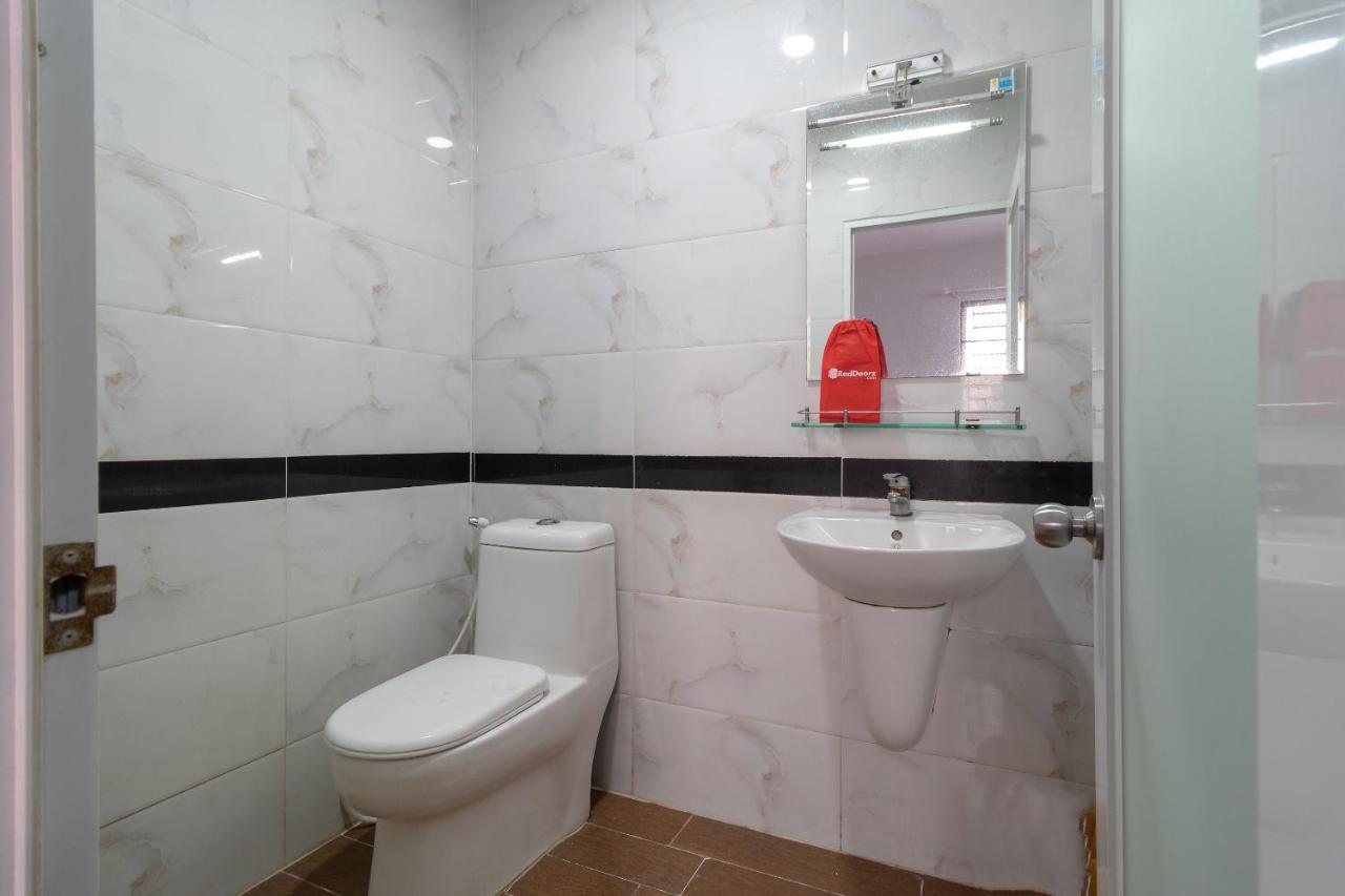 RedDoorz near Tan Huong Market Ho Chi Minh Zewnętrze zdjęcie